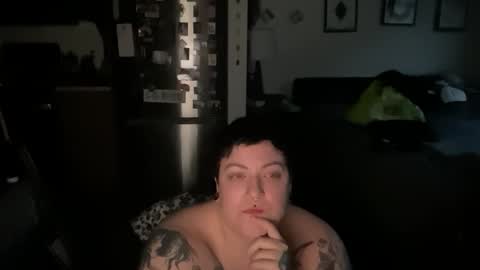 faenforest online show from April 16, 2:55 am