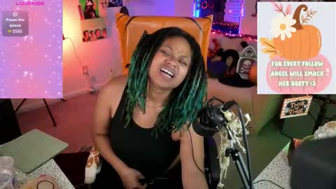 aisha online show from October 25, 12:22 am