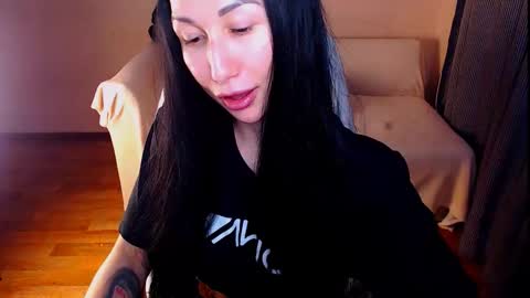 Elli  online show from January 13, 10:06 pm