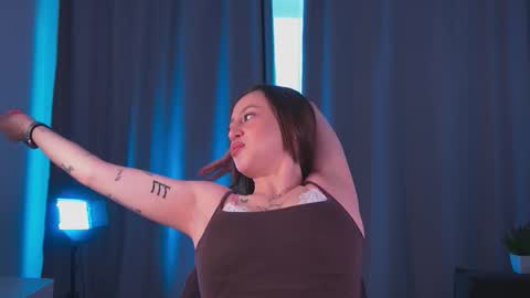 fairy_nine online show from October 5, 7:06 am