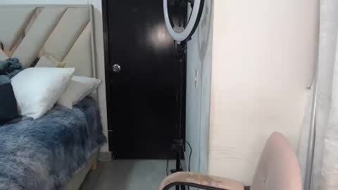 fairylatin online show from September 25, 11:12 pm