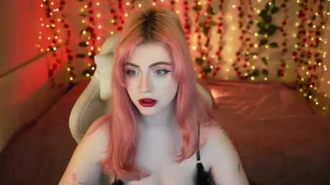 Vi  online show from February 26, 4:32 pm