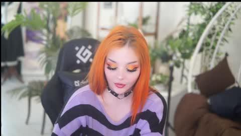 faith_chan online show from February 25, 7:31 am