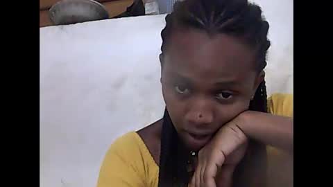 falielyse online show from October 13, 12:29 pm