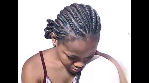 falielyse online show from October 7, 8:21 am