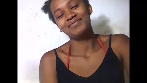 falielyse online show from October 27, 10:59 am