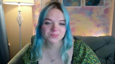 Bella online show from December 18, 10:10 am