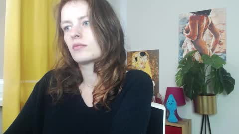 Nadine online show from September 23, 5:01 am