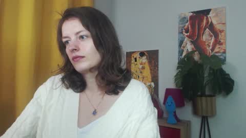 Nadine online show from October 7, 4:52 am