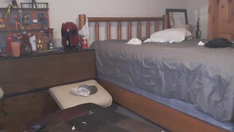 Fan Friction online show from October 3, 3:26 am