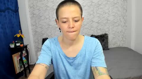 FANNY online show from March 12, 10:39 pm