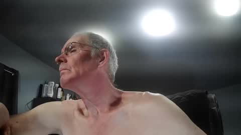 fantasyresort online show from November 1, 3:18 am