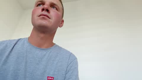 farafonoff online show from November 8, 7:44 am