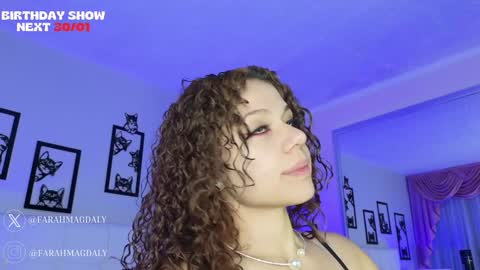 Snapshot of farahh_magdaly chatting on January 29, 12:02 pm Farah online show from January 29, 12:02 pm