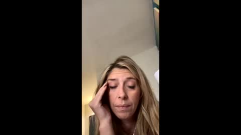 fararayne online show from December 4, 5:56 pm