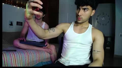 farid_24 online show from May 12, 2:42 am