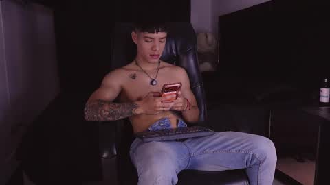 farid_jake_ online show from November 2, 10:54 pm