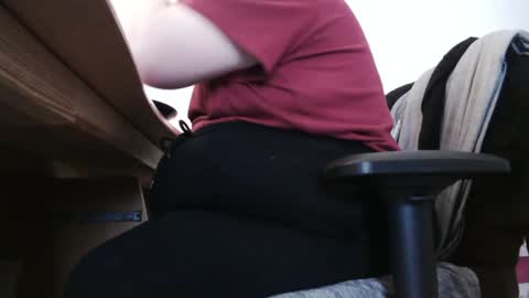 Snapshot of fat_bubble chatting on January 25, 1:30 pm Fat Bernd online show from January 25, 1:30 pm