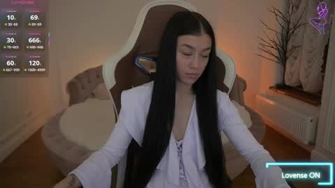 Nellie online show from May 3, 10:16 pm