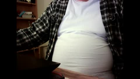 fatbellyitalian online show from February 25, 10:26 am