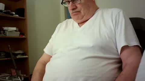 fatbellyitalian online show from October 17, 12:42 pm