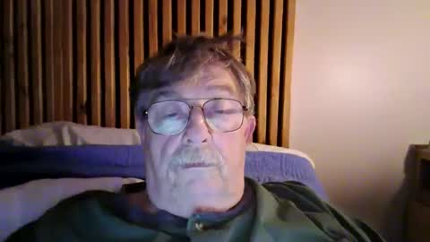 fatdickad online show from October 6, 6:31 am