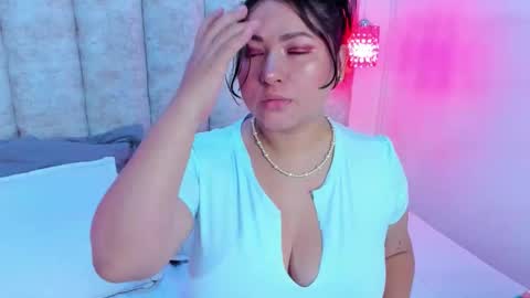     online show from October 10, 8:03 pm