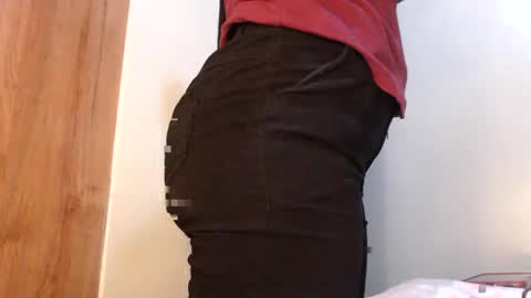 Snapshot of fatpussy_ebony chatting on February 27, 2:21 pm lexie online show from February 27, 2:21 pm