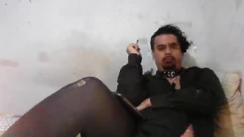 Faux Feitico VSW online show from March 31, 11:05 pm