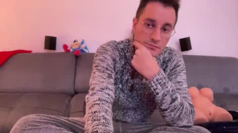 feline_shine online show from December 7, 5:26 pm