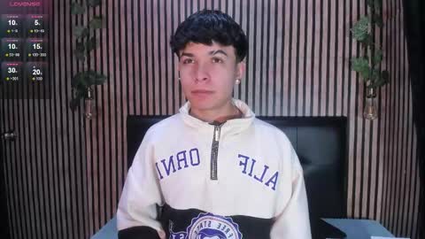 felipe_boy_18 online show from September 10, 4:02 am