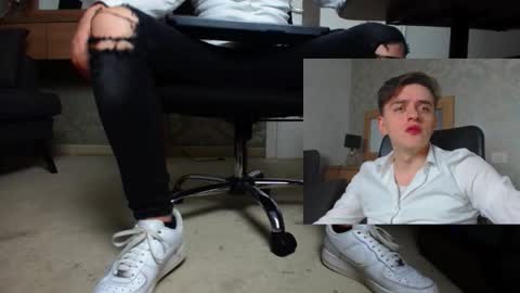 FelixStark online show from October 18, 5:11 am