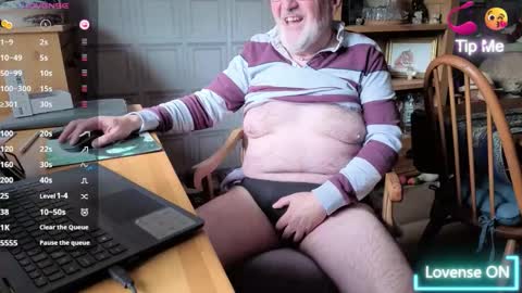 Adam online show from October 18, 1:37 pm