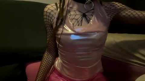Snapshot of femboyhorse chatting on January 29, 12:33 am Femboyhorse online show from January 29, 12:33 am