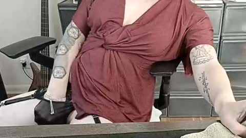 femme_mystique online show from November 11, 6:43 pm