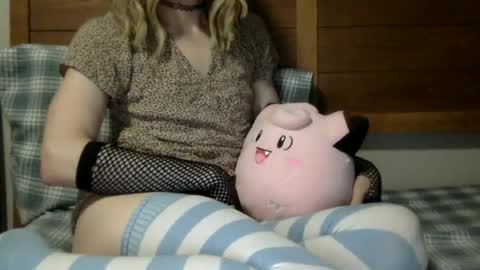 fenn88_ online show from July 25, 3:26 am