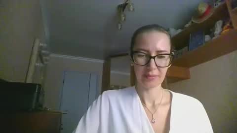 feraliss online show from November 27, 9:17 am