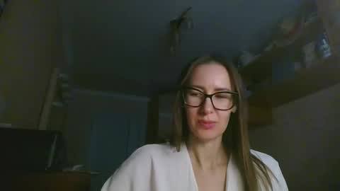 feraliss online show from December 18, 11:27 am