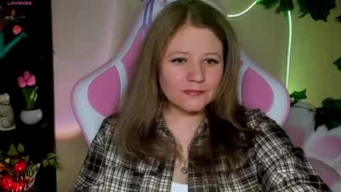 Ferall Btrrry online show from March 19, 4:23 pm