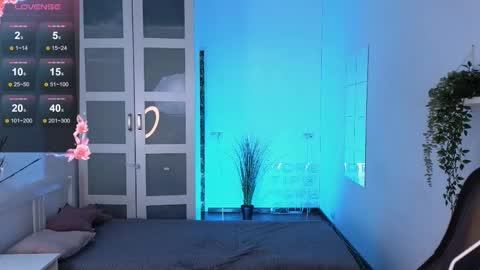 ferry_tail online show from March 8, 5:43 pm