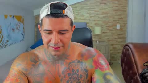 Kamilo online show from February 11, 11:33 pm