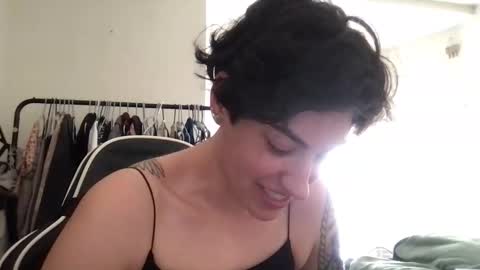 fgsammie online show from March 14, 12:47 am