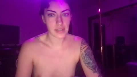 fgsammie online show from December 2, 1:59 am