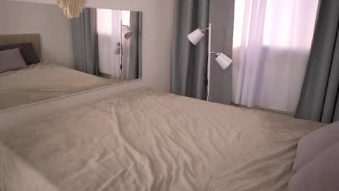 Fia online show from September 12, 1:35 pm