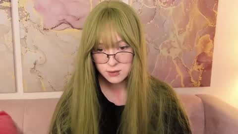 fiamoory online show from October 16, 1:49 am