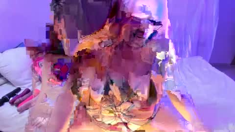 Brenda online show from December 6, 8:45 pm