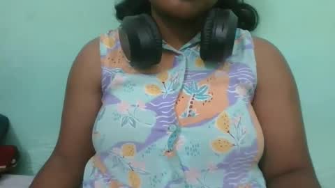 fifaalydia online show from October 22, 7:04 pm