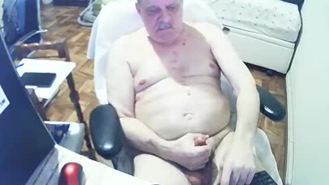 filhober online show from January 24, 1:45 am