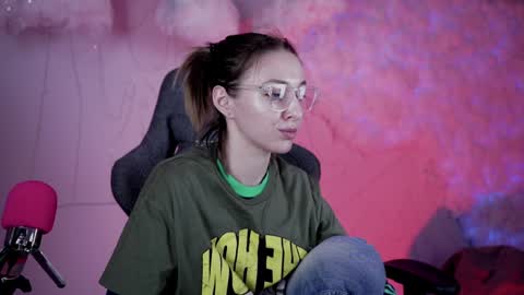 cap and Lana  online show from January 15, 1:52 pm