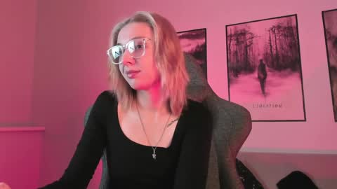 cap and Lana  online show from March 2, 2:30 am